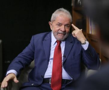 Lula: "Denúncia do MPF é truque de ilusionismo"