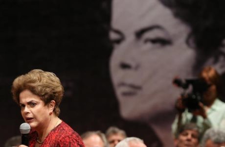 Dilma Rousseff ganha espaço ao final ao revidar à desfaçatez de Cunha Lima: “A vida é assim, senador...”.