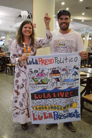 A diretora Maria Maia durante a exibição de seu novo documentário no Cine Cultura do Liberty Mall