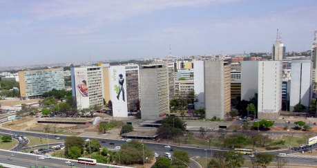 Benny Schvasbergh: "É imprescindível que o tema da moradia mista no centro de Brasília seja objeto de retomada de debates e audiências públicas em vista da revisão do PDOT e do PPCUB".
