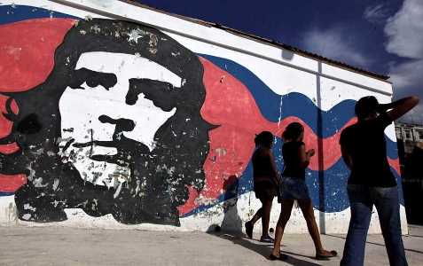 Poetas homenageiam a revolução de Cuba no Dia da Rebeldia Nacional Cubana - 26 de Julho