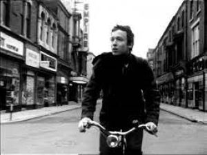 Nesta terça, 19h30, abertura do Cine Bike: “O garoto e a bicicleta”, de Ridley Scott (foto). Em seguida, “A alma de um ciclista” do cineasta português Nuno Tavares