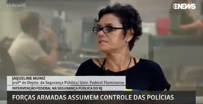 Globonews põe no ar professora da UFF contrária a intervenção militar no Rio de Janeiro